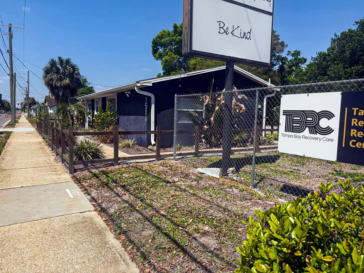 Tampa Bay Recovery Care building with TBRC signage